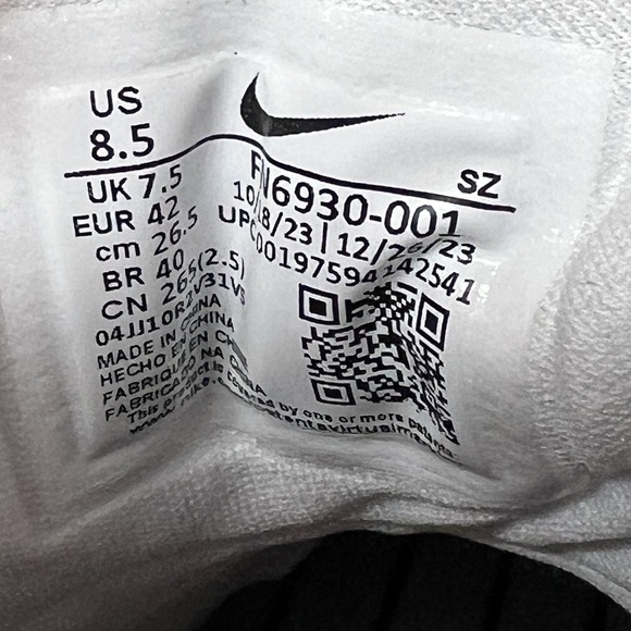 Nike Air Jordan 9 Low G Golf Cleat NGR Barons Mens Sz 8.5 Black White FN6930-001 - Picture 10 of 10